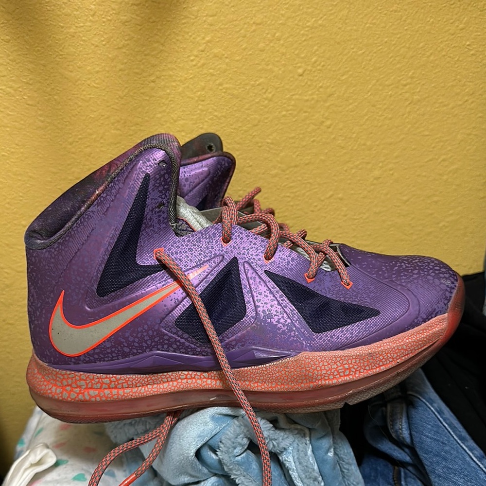 Nike Purple and Orange High-Top Sneakers with Breathable Mesh